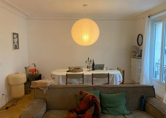 Apartman Charming For 4 In Párizs