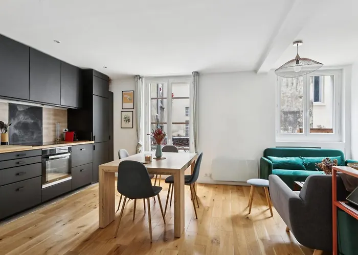 Apartament Charming For 4 In *